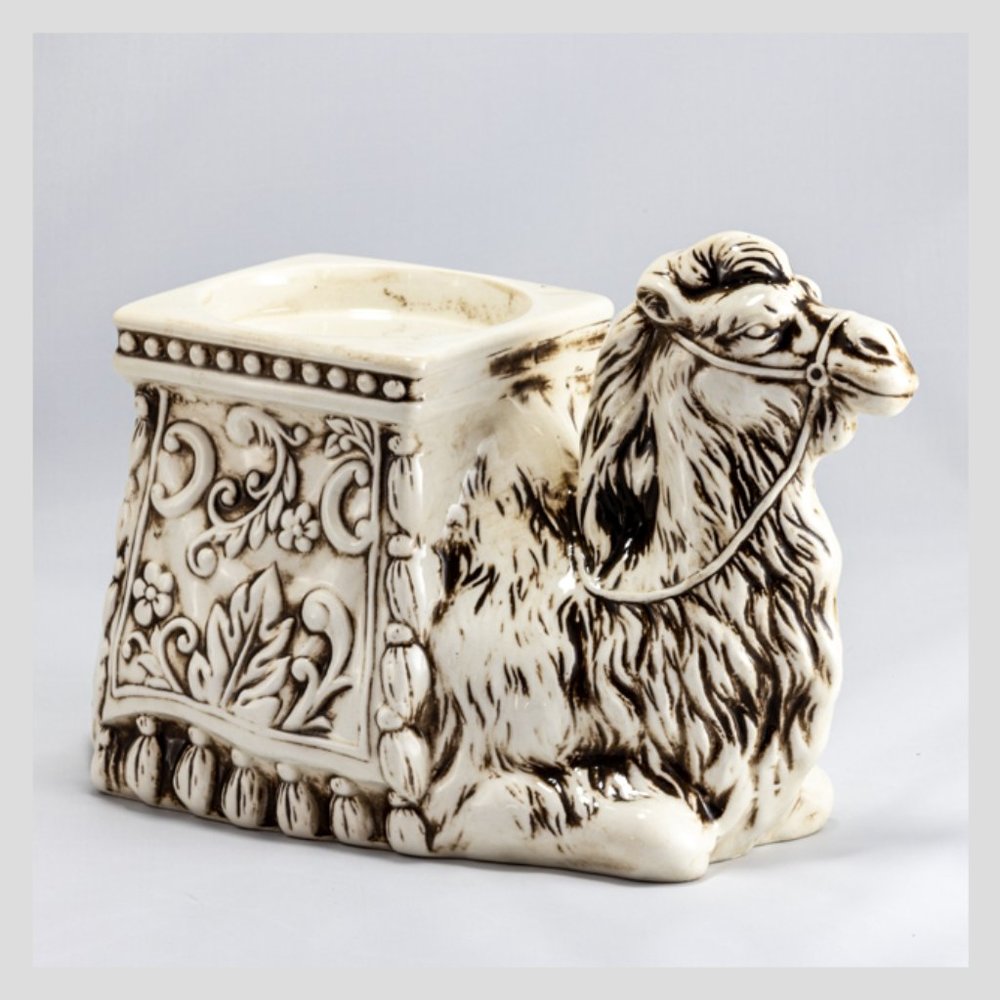 Inarco Japan 6" H Cream and Brown Camel Candleholder Japan E4807